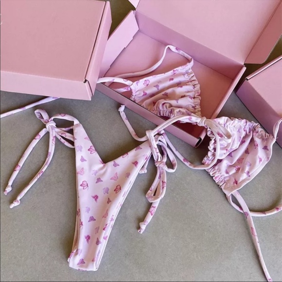 Sale!🩷Barbie Baby Pink Butterfly V-Cut Bikini Set 💕 - Picture 6 of 6